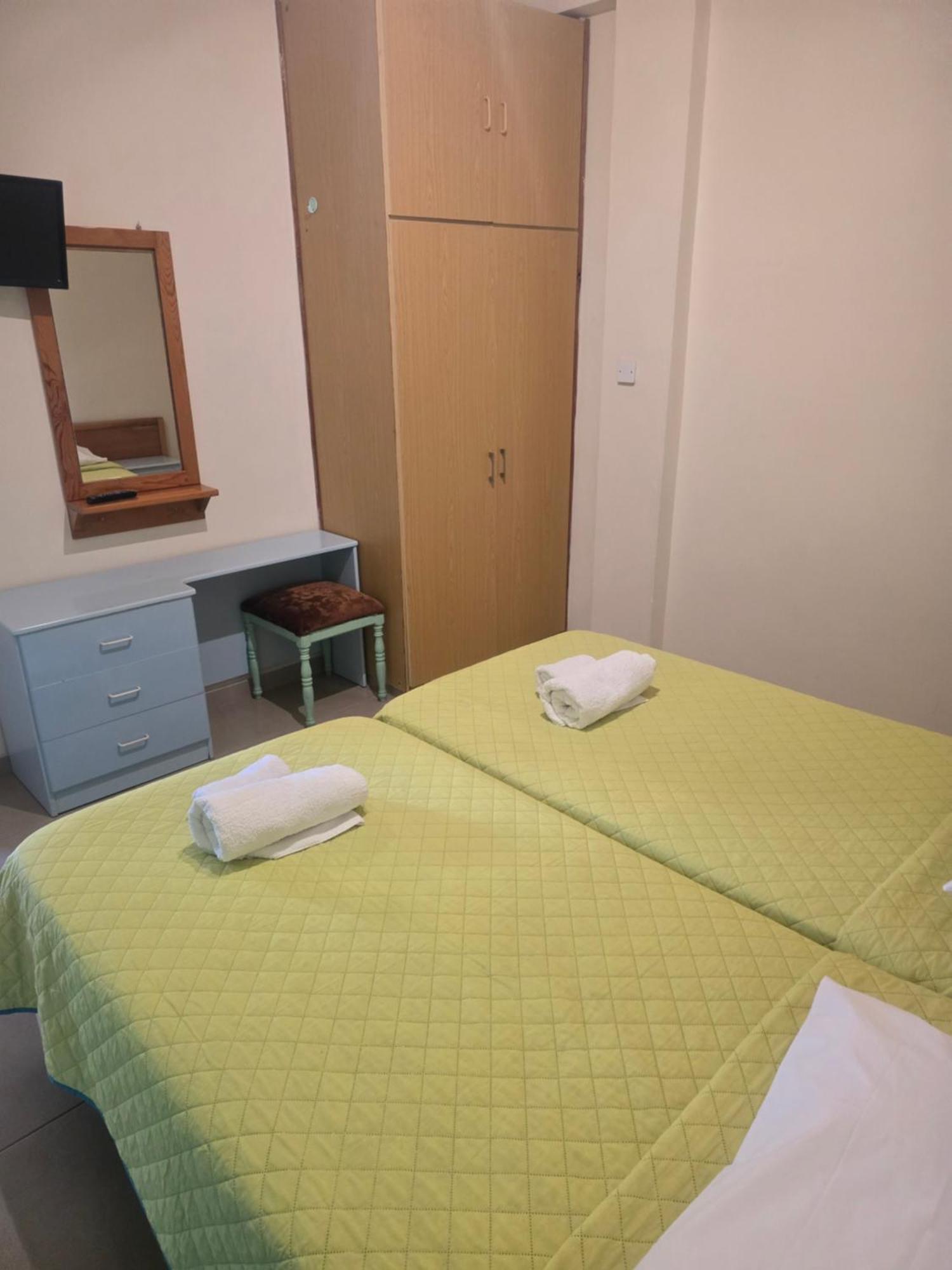 Eleni Apartments Ajía Nápa Eksteriør bilde